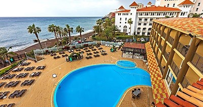 Hotel Four Views Oasis